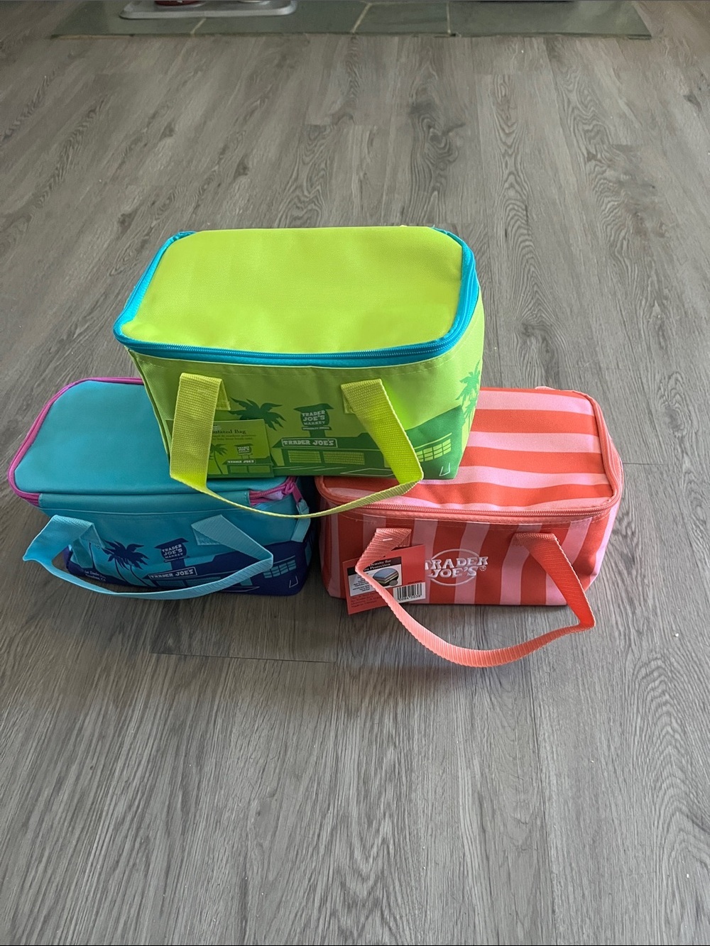 Kids Neon Green Insulated Lunch Bag